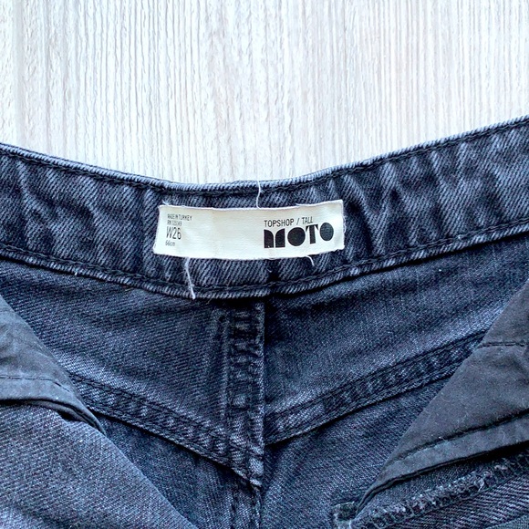 Topshop - Picture 3 of 3